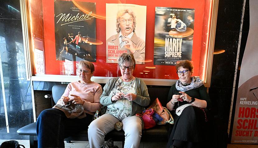 Welcher Film gezeigt wird, erfahren die Besucherinnen bei dem K&ouml;lner Event erst kurz vorher als &Uuml;berraschung.