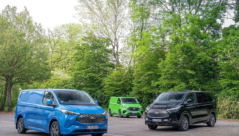 Ford führt ab Sommer den Transit und den Tourneo Custom auch in einer rein elektrischen Version ein.