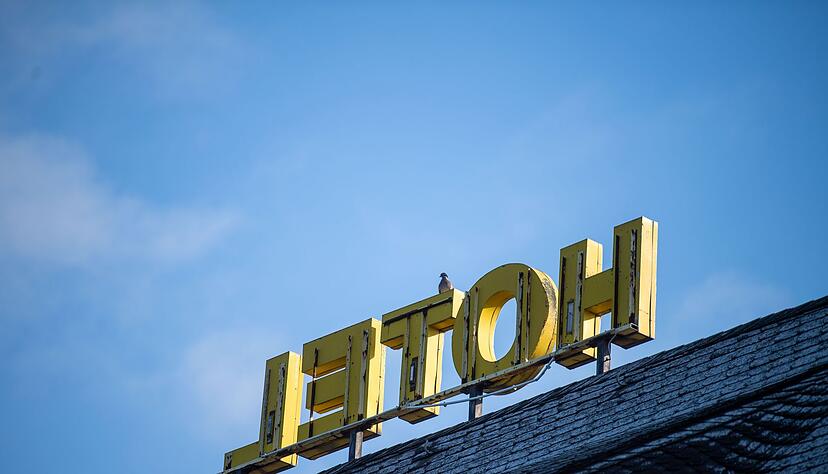 Die Zusammenarbeit mit Booking.com ist für viele Hotels alternativlos. (Symbolbild) Die Zusammenarbeit mit Booking.com ist für viele Hotels alternativlos. (Symbolbild)