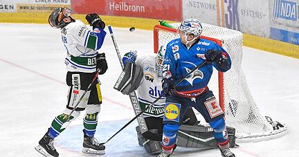 Szene aus dem Heimspiel der Falken gegen die Steelers aus dem Januar. Foto: Archiv/Berger