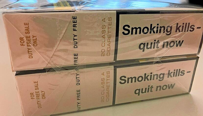 Solche Zigaretten waren aus einem arabischen Supermarkt in der Heilbronner Innenstadt verkauft worden. Es handelt sich um gef&auml;lschte Ware.