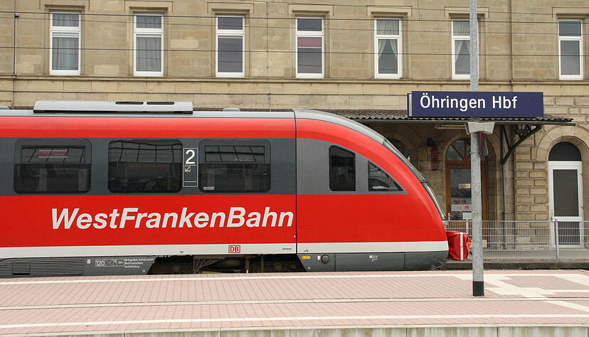 Die Züge der Westfrankenbahn fahren auch auf der Strecke Hessental-Heilbronn. Zuletzt waren auf der Hohenlohebahn etliche Züge ausgefallen oder verspätet, Pendler saßen etwa in Öhringen fest.
Foto: privat