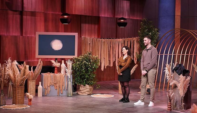 Rund 20 Minuten waren Mergim und Arta Klimenta am Montagabend in der Sendung "Die H&ouml;hle der L&ouml;wen" zu sehen, pr&auml;sentierten ihr Spray und stellten sich den fragen und der Kritik der Juroren.