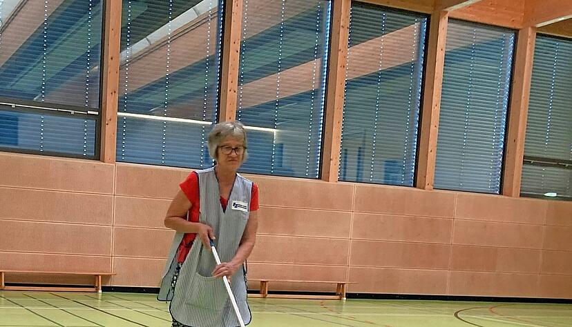 W&auml;hrend der schulfreien Ferienzeit ist in vielen Hallen eine General&uuml;berholung angesagt. Foto: Archiv