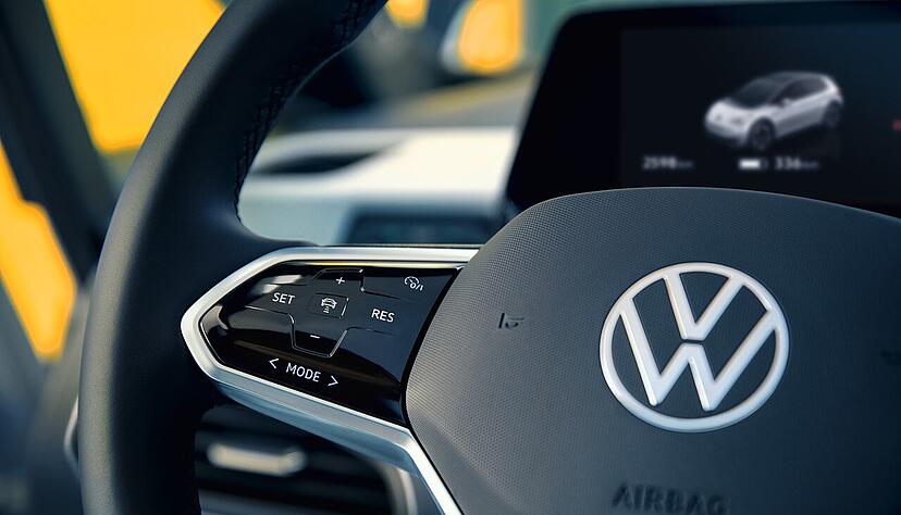 Der VW-Konzern will seine Software für neue Modelle künftig selbst entwickeln. Wie aufwendig das Thema ist, haben die Wolfsburger nun bei ihrem gerade eingeführten Elektroauto ID.3 gesehen. Foto: VW Der VW-Konzern will seine Software für neue Modelle künftig selbst entwickeln. Wie aufwendig das Thema ist, haben die Wolfsburger nun bei ihrem gerade eingeführten Elektroauto ID.3 gesehen. Foto: VW