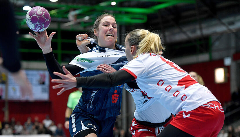 Die Sport-Union Neckarsulm um Annefleur Bruggeman wehrte sich nach Kräften, blieb im Heimspiel gegen die HB Ludwigsburg allerdings punktlos. Die Sport-Union Neckarsulm um Annefleur Bruggeman wehrte sich nach Kräften, blieb im Heimspiel gegen die HB Ludwigsburg allerdings punktlos.