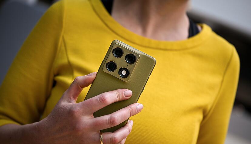 Ultraweitwinkel, Weitwinkel und Zoom: Drei Kameras im Motorola Signature sind den meisten Fotogelegenheiten gewachsen.