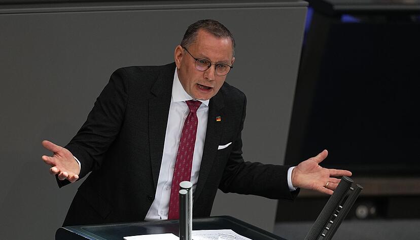 AfD-Fraktionschef Chrupalla warnt vor ausufernden Schulden.