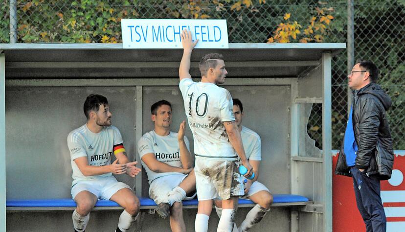 Trainer Thorsten Barth (rechts) ist sehr ver&auml;rgert und hat beim TSV Michelfeld zum Saisonende seinen R&uuml;cktritt angek&uuml;ndigt.
Foto: Archiv / Kr&uuml;ger