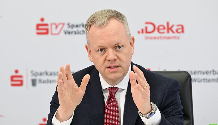 Sparkassenpr&auml;sident Matthias Neth zeigt sich mit dem Gesch&auml;ftsjahr 2025 zufrieden. F&uuml;r 2026 ist der Hohenloher durchaus optimistisch.