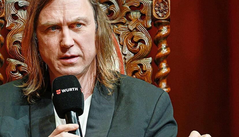 &bdquo;Wirkungsbewusstsein zu entwickeln, ist mein Beruf&ldquo;, sagt Lars Eidinger.
Foto: W&uuml;rth/Ufuk Arslan