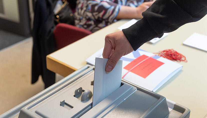 Jede Stimme z&auml;hlt: Der knappe Wahlausgang bei der Landtagswahl l&auml;sst Spekulationen &uuml;ber die Regierungsbildung ins Kraut schie&szlig;en.