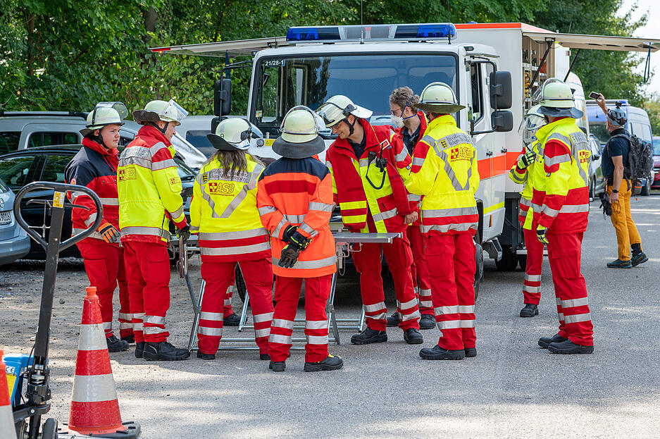 Rettungshundestaffel Unterland Übung
