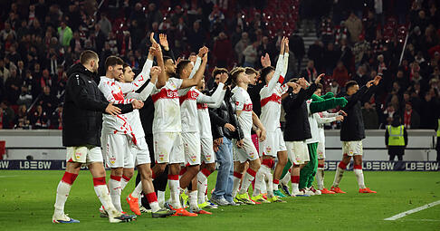 Der VfB Stuttgart schl&auml;gt nach Leverkusen das n&auml;chste Top-Team der Bundesliga. Gegen Eintracht Frankfurt endet die Partie 3:2.