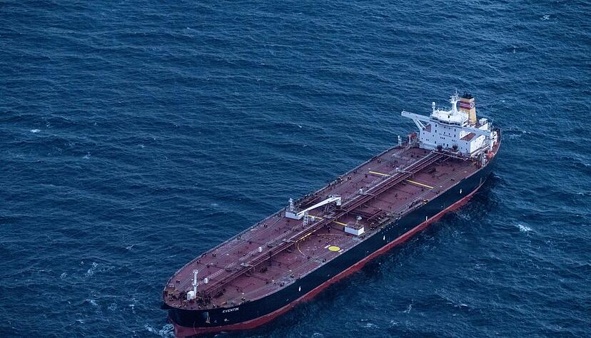 Die «Eventin» trieb im Januar stundenlang manövrierunfähig in der Ostsee. (Archivbild) Die «Eventin» trieb im Januar stundenlang manövrierunfähig in der Ostsee. (Archivbild)