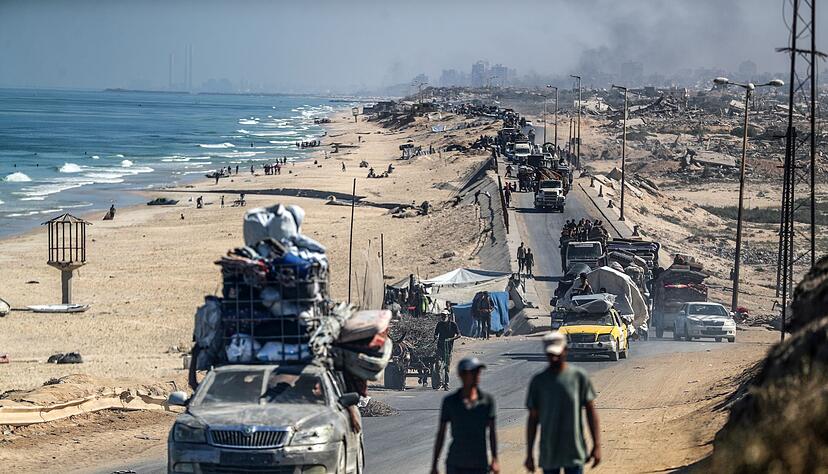 Vor Israels Einnahme der Stadt Gaza sollen Hunderttausende Pal&auml;stinenser den gr&ouml;&szlig;ten Ort des Gazastreifens verlassen.