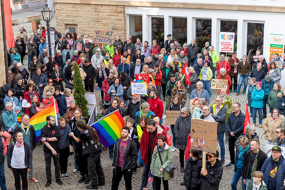 Kundgebung "Brackenheim ist bunt" in der Innenstadt