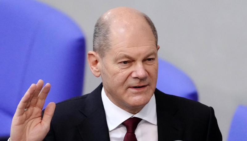 Kanzler Olaf Scholz legt den Amtseid ab. Er verzichtet auf die Formel «So wahr mir Gott helfe». Kanzler Olaf Scholz legt den Amtseid ab. Er verzichtet auf die Formel «So wahr mir Gott helfe».