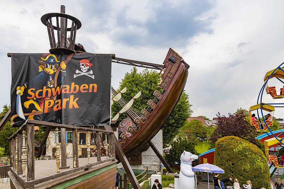 Der Schwaben Park ist ein Freizeitpark bei Kaisersbach im Welzheimer Wald (Rems-Murr-Kreis), lockt mit dem Motto: "Wo Kinderherzen höher schlagen".