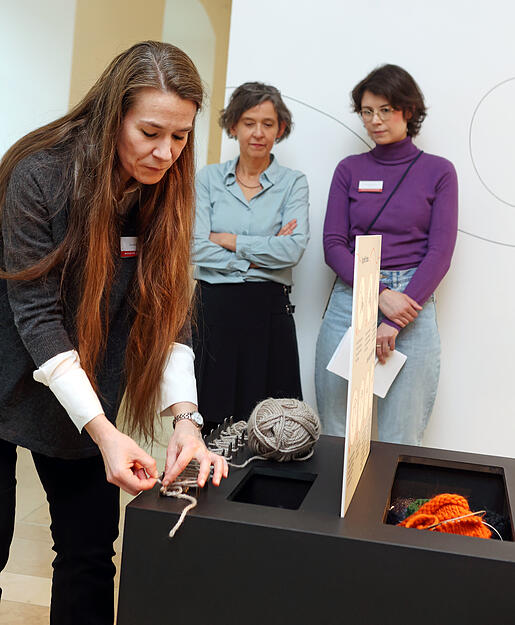 Impressionen aus der Mitmach-Ausstellung "Gib Stoff!"
