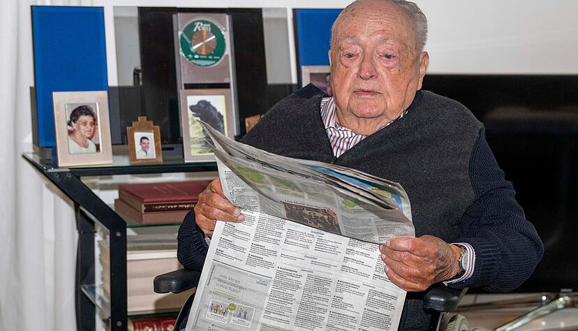 Erwin Schad aus Neckargartach liest t&auml;glich die Heilbronner Stimme.