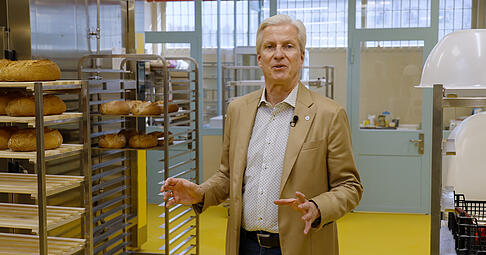 Die neue 360 Grad-Folge gibt Einblicke in die umgebaute B&auml;ckerei der Justizvollzugsanstalt.