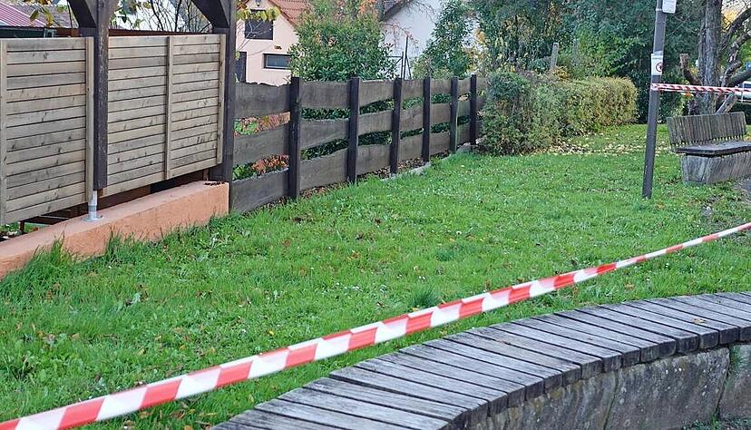 Die Verunreinigung auf dem Grantschener Spielplatz bei der Grundschule ist nicht großflächig, sondern beschränkt sich auf einen überschaubaren Bereich.