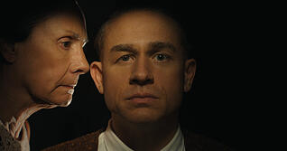 Die dritte Staffel der Anthologie-Serie "Monster" bei Netflix widmet sich dem Serienkiller Ed Gein.