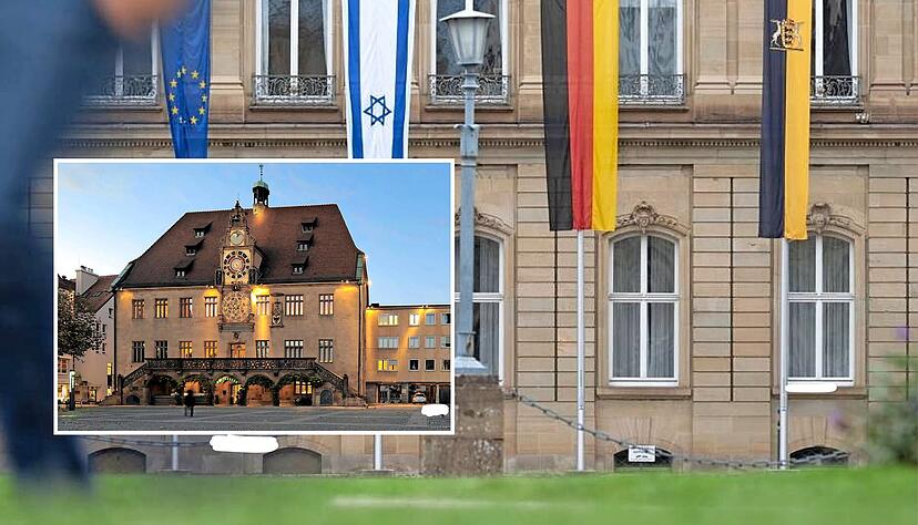 Es soll ein Zeichen der Solidarität sein: Vor dem Neuen Schloss (großes Foto) und dem Staatsministerium in Stuttgart wurde am Montag die israelische Flagge gehisst. Heilbronn verzichtet darauf, setzt aber Flaggen von Bund, Land und Stadt auf Halbmast. Es soll ein Zeichen der Solidarität sein: Vor dem Neuen Schloss (großes Foto) und dem Staatsministerium in Stuttgart wurde am Montag die israelische Flagge gehisst. Heilbronn verzichtet darauf, setzt aber Flaggen von Bund, Land und Stadt auf Halbmast.