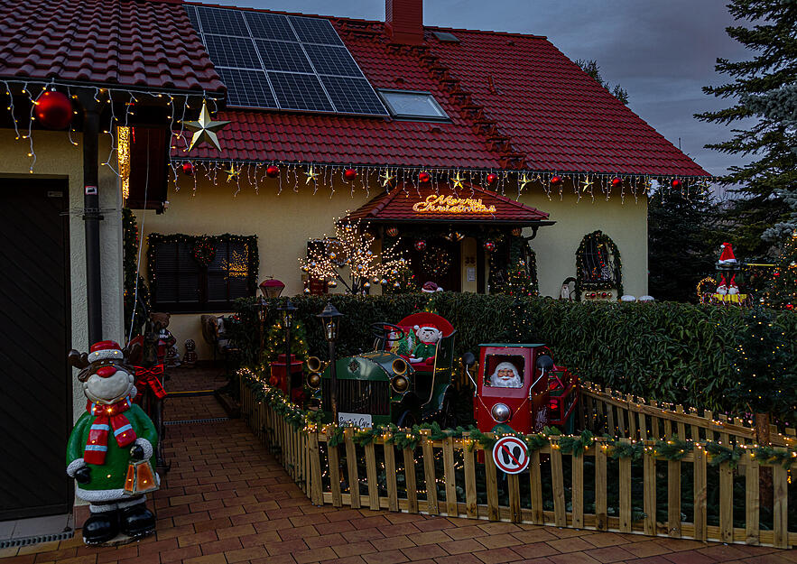 Diese Haus in der Danziger Stra&szlig;e 38 zwischen Affaltrach und Eschenau zieht Bewunderer magisch an.