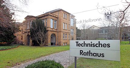 Im Juli wird Baubürgermeister Wilfried Hajek (CDU) das Technische Rathaus verlassen. Erstmals haben die Grünen das Nachfolger-Vorschlagsrecht.
Foto: Archiv/Veigel