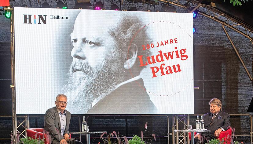 Eine Feierstunde zum 200. Geburtstag des Schriftstellers Ludwig Pfau findet im Deutschhof statt.
Foto: Archiv/Veigel Eine Feierstunde zum 200. Geburtstag des Schriftstellers Ludwig Pfau findet im Deutschhof statt.
Foto: Archiv/Veigel