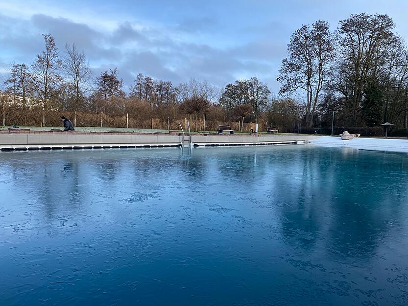 Auch im Rappsodie-Freibad laufen die Arbeiten auf Hochtouren.