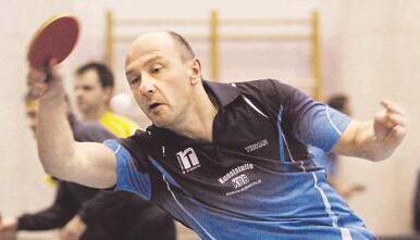 Der Neuensteiner Bruno Lehmann kämpfte sich mit Philip Dannegger, seinem neuen Partner im Herren-Doppel, durch vier spannende Sätze.Foto: Archiv/Bertok Der Neuensteiner Bruno Lehmann kämpfte sich mit Philip Dannegger, seinem neuen Partner im Herren-Doppel, durch vier spannende Sätze.Foto: Archiv/Bertok