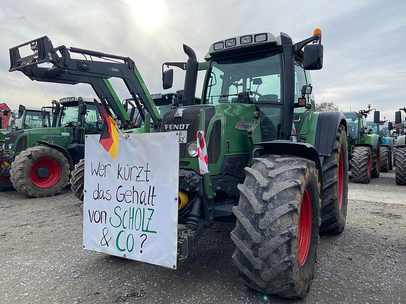 Protestierende Bauern auf dem Weg nach Stuttgart