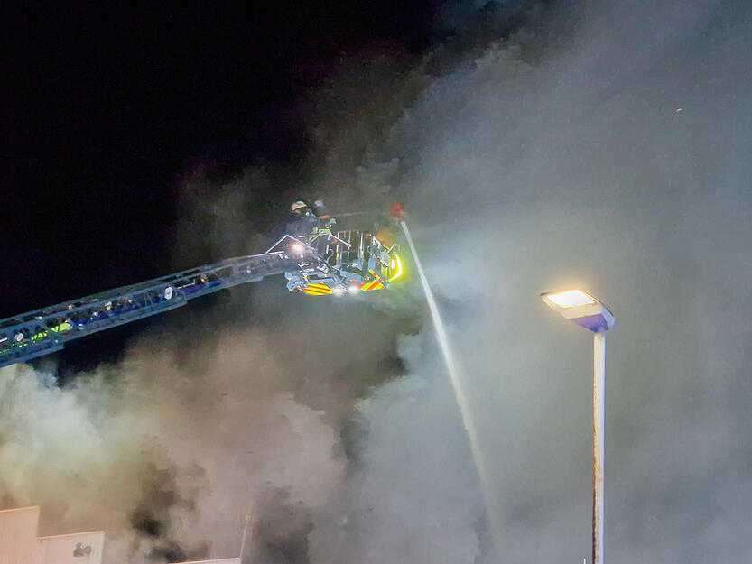 Ob sie als verletzt galten, war zunächst unklar. Ob sie als verletzt galten, war zunächst unklar.