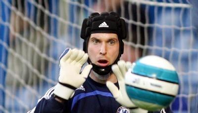 Chelseas Torhüter Petr Cech in Aktion.