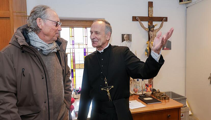 Pater Alfred hatte Mang geladen.