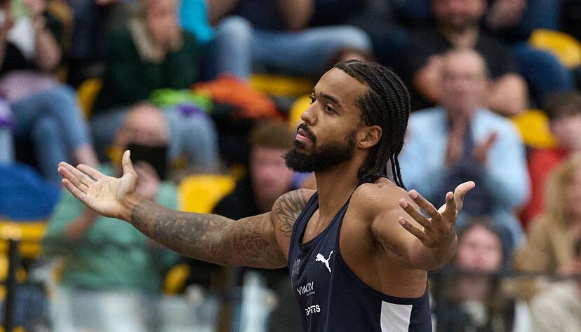 Bo Kanda Lita Baehre gen&uuml;gte ein g&uuml;ltiger Versuch f&uuml;r den Stabhochsprung-Titel.