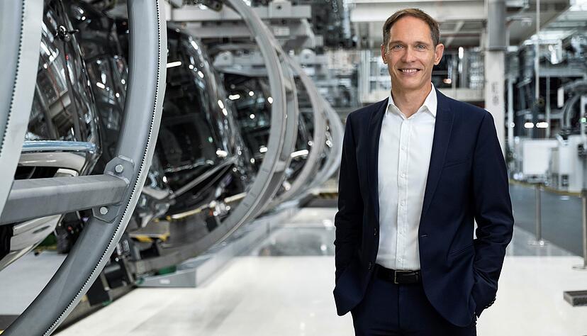 Gerd Walker ist bei Audi Vorstand für Produktion, bis zum Jahreswechsel führt er kommissarisch auch das Ressort Beschaffung. Gerd Walker ist bei Audi Vorstand für Produktion, bis zum Jahreswechsel führt er kommissarisch auch das Ressort Beschaffung.