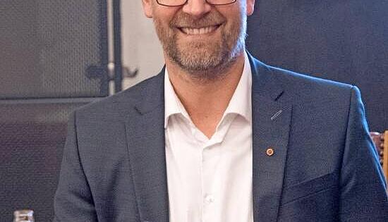 Holger Kimmerle, Fraktionssprecher von Bündnis 90/Die Grünen, will mit künstlicher Intelligenz den Verkehr in der Stadt fließender gestalten. Holger Kimmerle, Fraktionssprecher von Bündnis 90/Die Grünen, will mit künstlicher Intelligenz den Verkehr in der Stadt fließender gestalten.