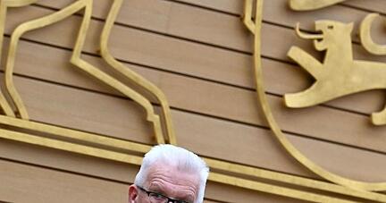 Winfried Kretschmann (Bündnis 90/Die Grünen), Ministerpräsident von Baden-Württemberg, spricht.