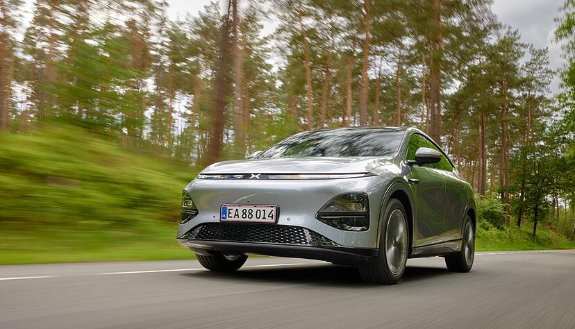 Die Einsamkeit des Langstreckenl&auml;ufers: Man kann sich bei bis zu 570 Kilometer Reichweite den einen oder anderen Schlenker in abgelegene Gefilde erlauben.