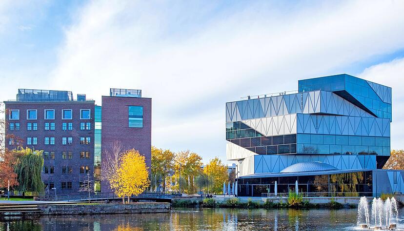 Die Experimenta in Heilbronn ist eines der zahlreichen Projekte, die mit Mitteln der Dieter-Schwarz-Stiftung ermöglicht wurden.
Foto: Archiv/Berger Die Experimenta in Heilbronn ist eines der zahlreichen Projekte, die mit Mitteln der Dieter-Schwarz-Stiftung ermöglicht wurden.
Foto: Archiv/Berger