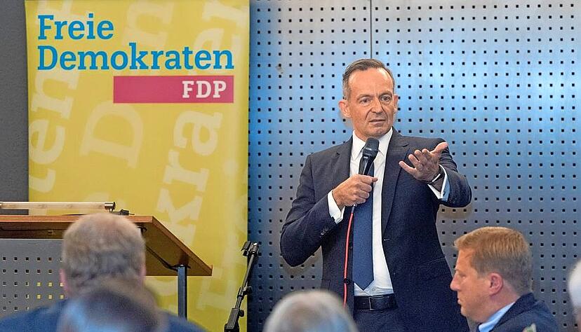 Interessante Neuigkeiten in Sachen Verkehr hatte Bundesverkehrsminister Volker Wissing zu einer Veranstaltung der Heilbronner FDP mitgebracht.