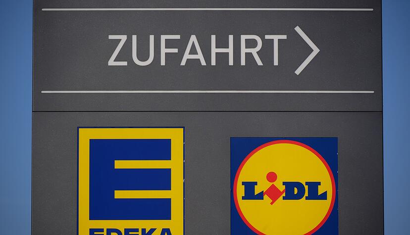 Edeka und Lidl z&auml;hlen zu den gr&ouml;&szlig;ten Lebensmittelh&auml;ndlern in Deutschland.