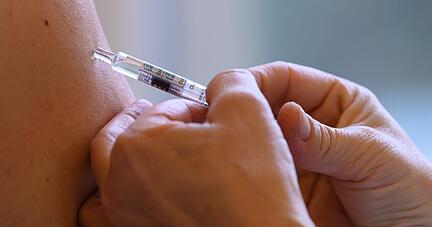 Mit dem Oktober beginnt auf der Nordhalbkugel die Grippesaison. Vulnerable Gruppen sollten sich ab Oktober impfen lassen.