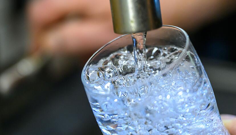 Das Wasser ist nun wieder ohne Abkochen trinkbar. (Symbolbild) Das Wasser ist nun wieder ohne Abkochen trinkbar. (Symbolbild)