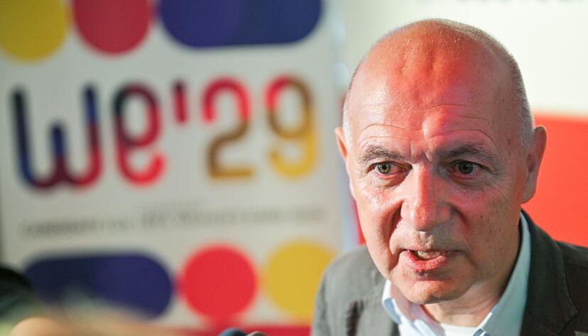 Pr&auml;sident Bernd Neuendorf und der DFB geraten unter Druck. Archivbild)