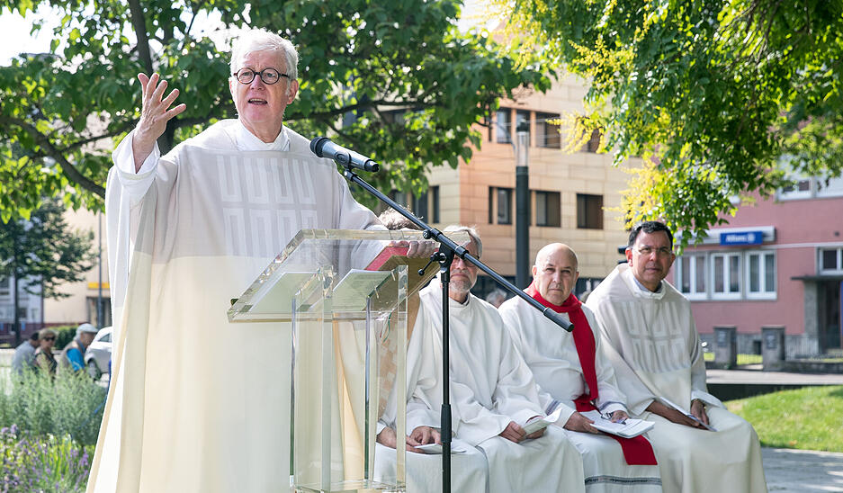 Fronleichnam Gottesdienst im Stadtpark in Heilbronn
